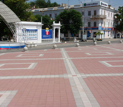 Вибропрессованная тротуарная плитка